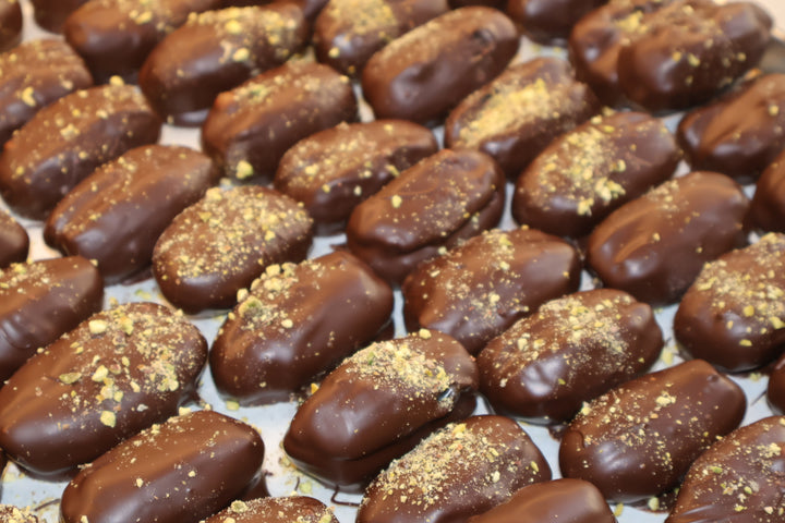 Translation missing: nl.Gevulde dadels met pistache Praline